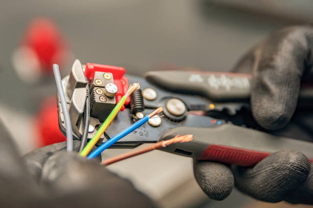 Best Local Electrician Companies  in Powell, TN